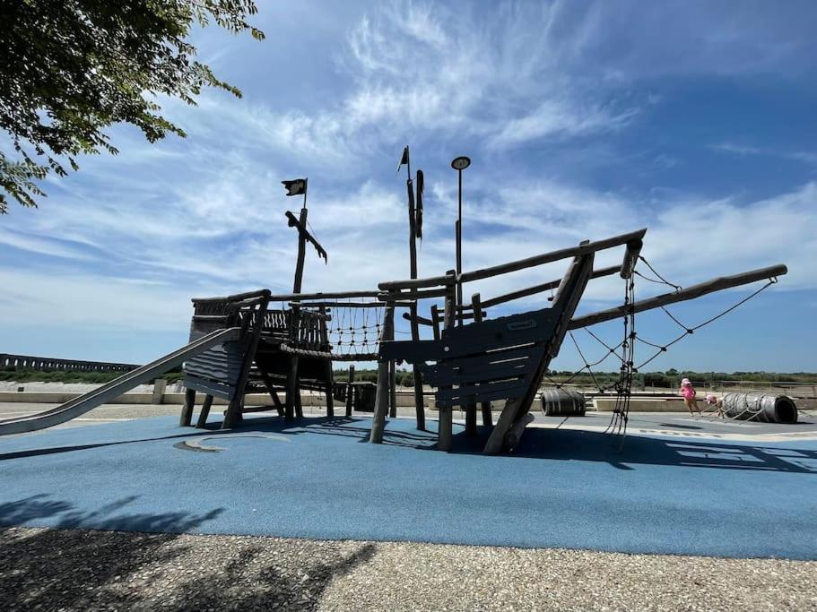 Charentaise 6-8 Personnes Avec Piscine Vila Tonnay-Charente Exterior foto